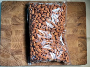 Рыба горячего копчения: Миндаль копченый